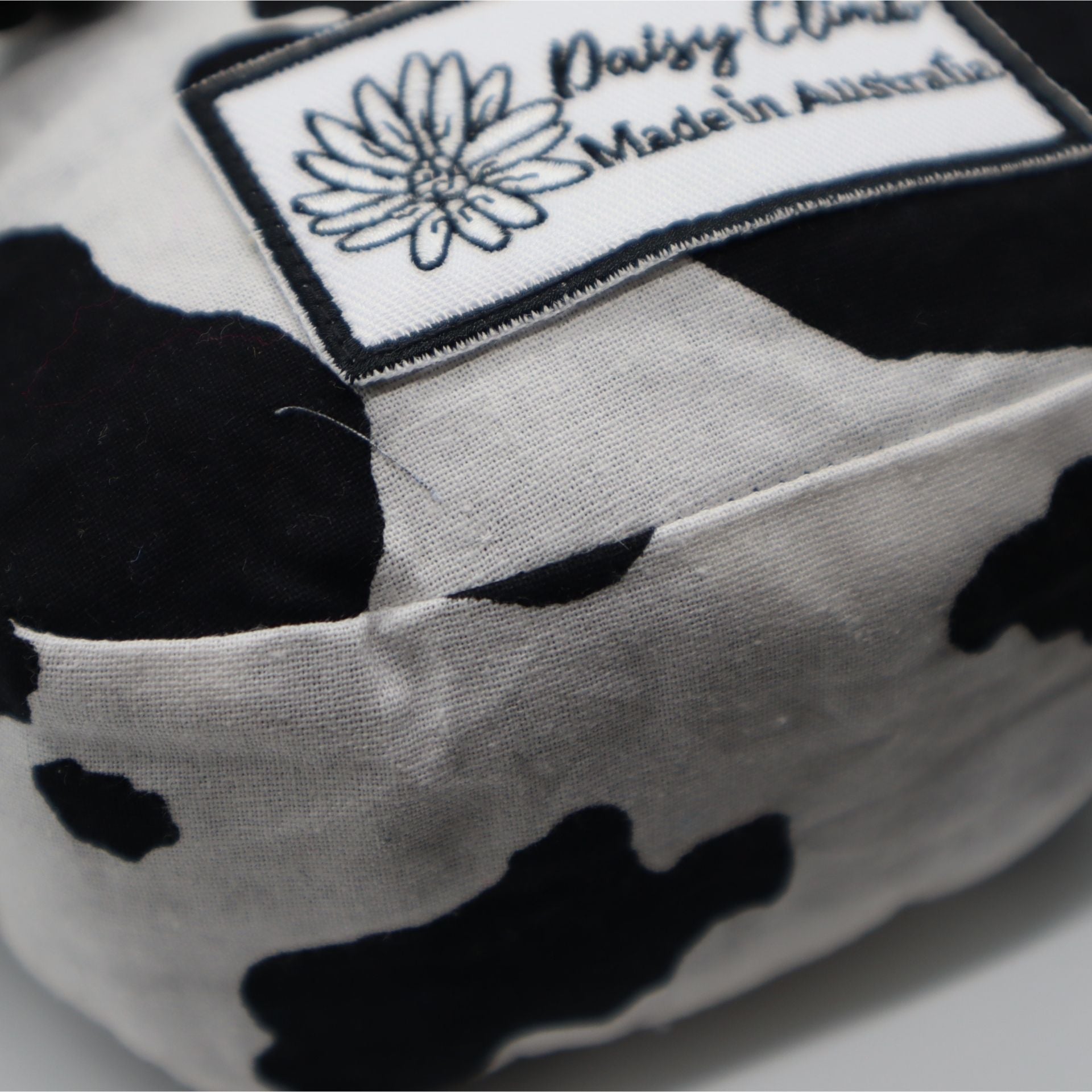 Daisy Climb Chalk Bag - Moo Cow