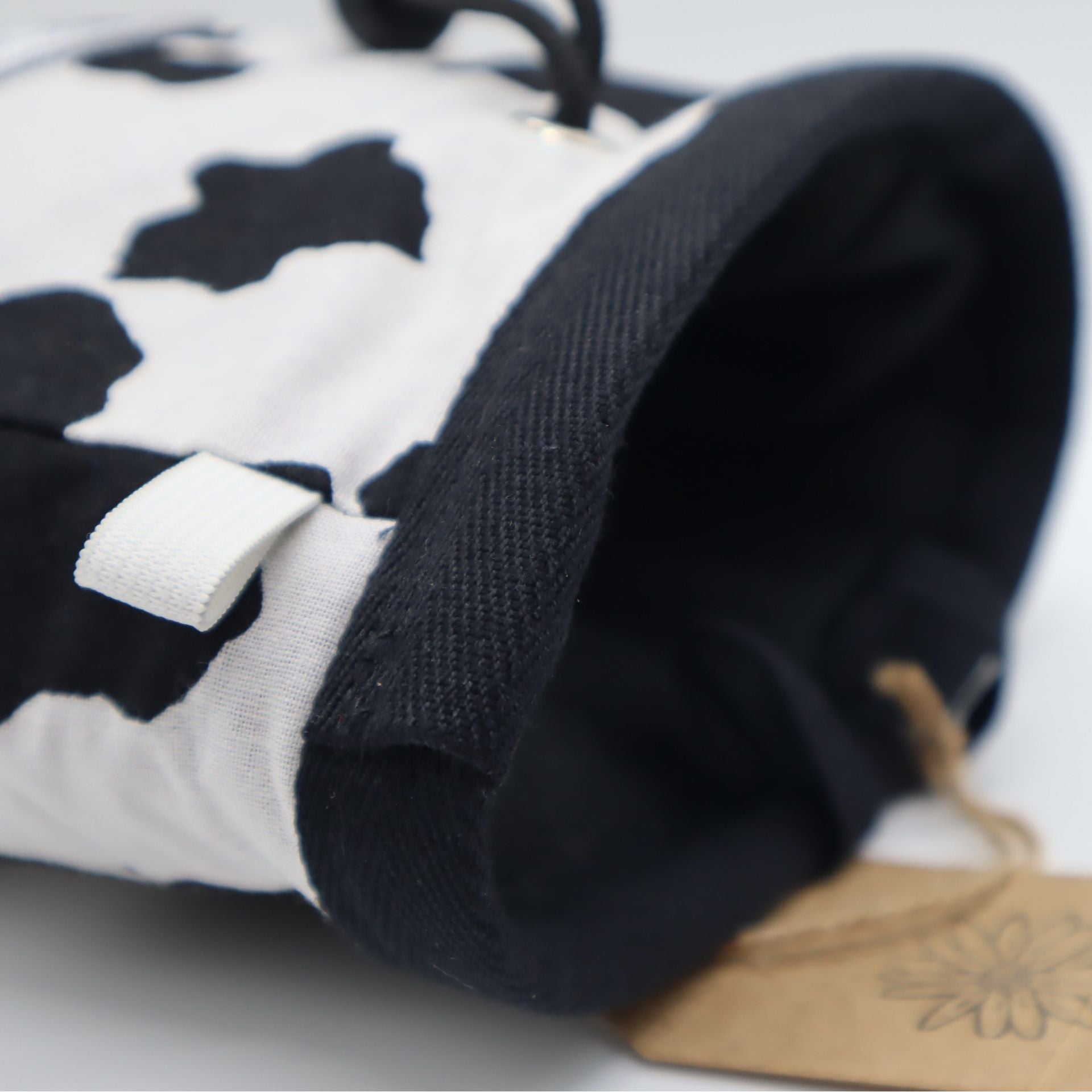 Daisy Climb Chalk Bag - Moo Cow